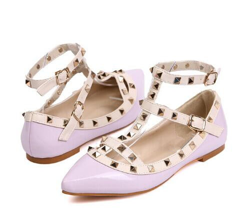 The Rivet Pointed Flat Shoes